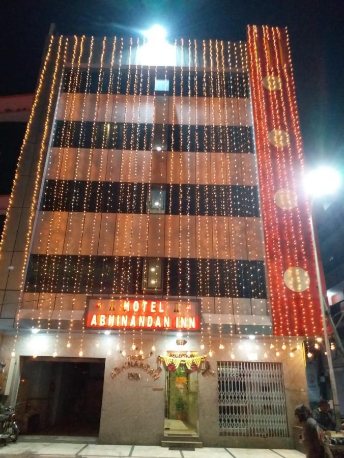 Hotel Abhinandan Inn Jaipur Buitenkant foto