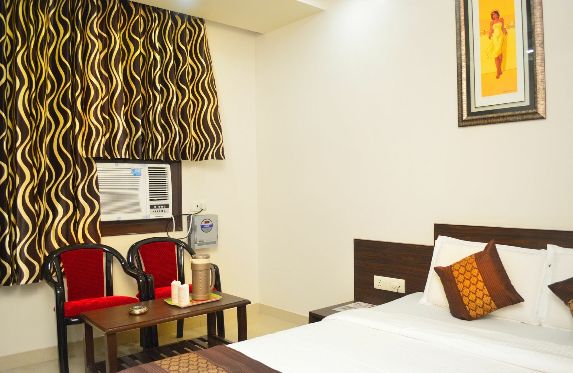 Hotel Abhinandan Inn Jaipur Buitenkant foto